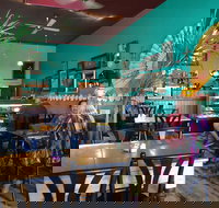 polly's tearooms - Book Restaurant