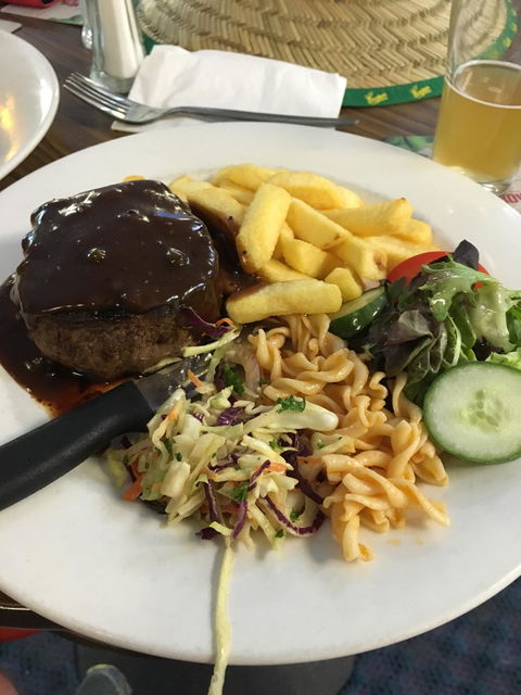 Prince Of Wales Hotel - Book Restaurant 2