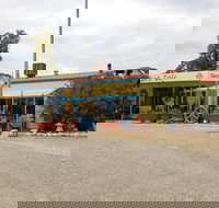 The Travelling Duck Cafe - Book Restaurant