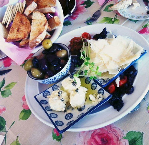 Brinx Deli - Book Restaurant 4