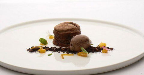 Bruni's Restaurant At Villa Howden - Book Restaurant 16