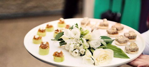 Bruni's Restaurant At Villa Howden - Book Restaurant 1