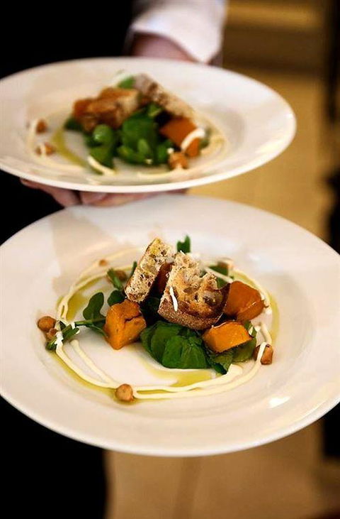 Bruni's Restaurant At Villa Howden - Book Restaurant 4