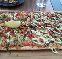 Crust Gourmet Pizza Bar Coolangatta - Book Restaurant
