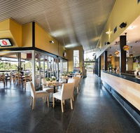 Pacific Pines Tavern - Book Restaurant