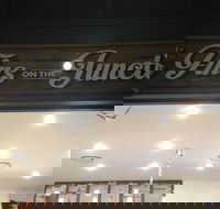 Fins on the Junction - Book Restaurant