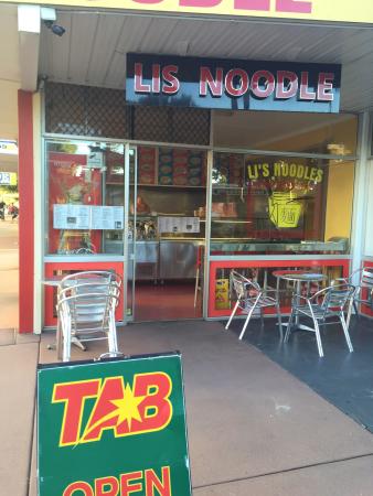 Li's Noodles - Book Restaurant 0