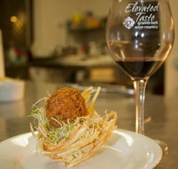 Whiskey Gully Wines - Book Restaurant