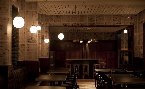 Apple Daily Bar & Eating House - Book Restaurant 15