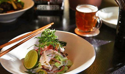 Apple Daily Bar & Eating House - Book Restaurant 8