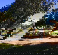 Gudjuda Deck Cafe - Book Restaurant