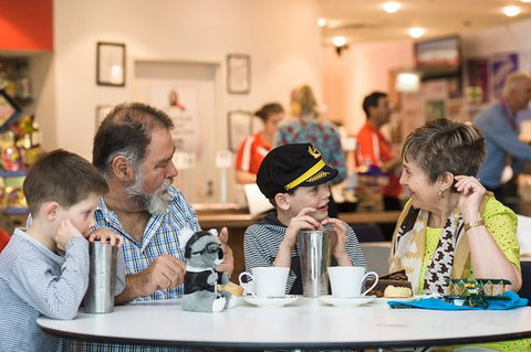 McGinness' Restaurant - Book Restaurant 0