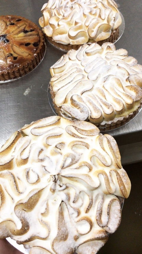 Orangerie Patisserie - Book Restaurant 5