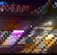 Redlynch Thai Takeaway - Book Restaurant