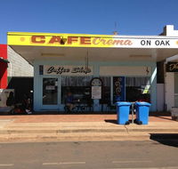 Cafe Crema on Oak - Book Restaurant