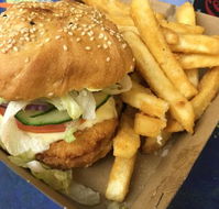 De Lish Fish  Kings - Book Restaurant