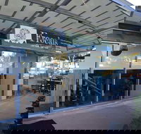 Frocals - Book Restaurant