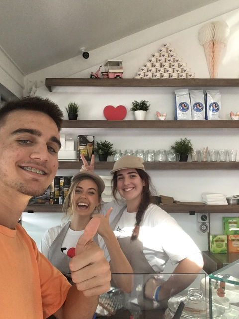 Noosa Amore Gelato - Book Restaurant 6