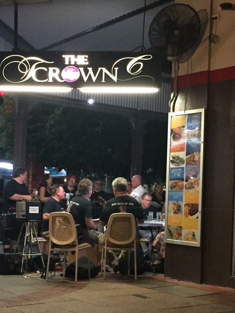 The Crown Hotel - Book Restaurant 1