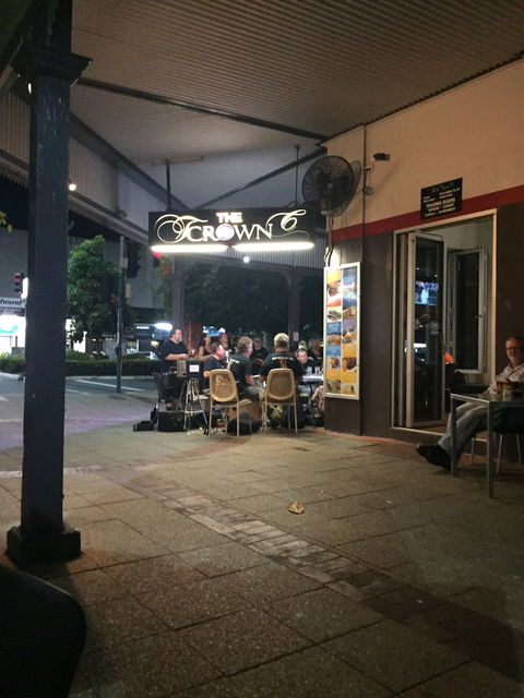 The Crown Hotel - Book Restaurant 2