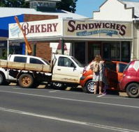 Gayndah Country Bakery - Book Restaurant
