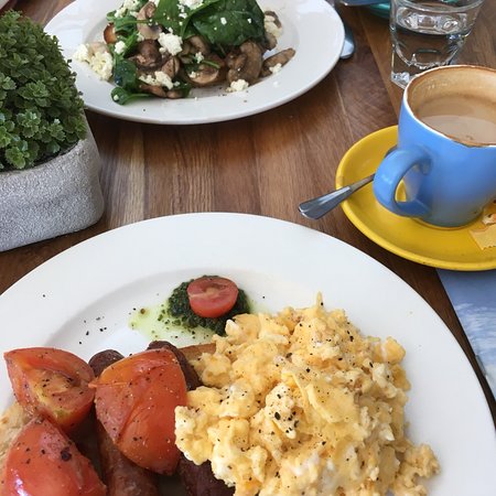 Coongoola QLD Book Restaurant