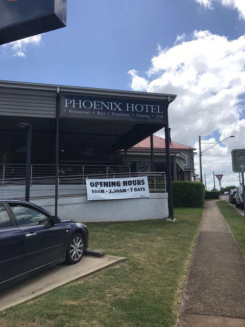 Phoenix Hotel - Book Restaurant 3