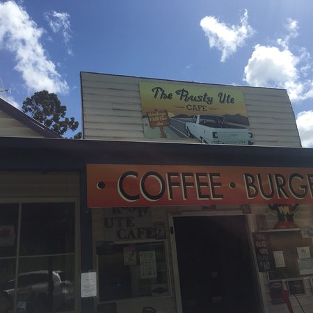 The Rusty Ute Cafe - Book Restaurant 0