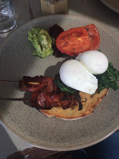 Coin Laundry - Book Restaurant 2