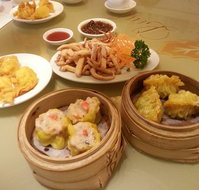 Gold Leaf - Book Restaurant