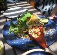 Jardin Tan - Book Restaurant