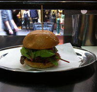 Metro Burger - Book Restaurant