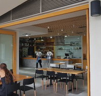 Sir Basil - Book Restaurant