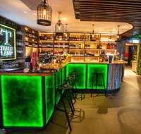 Table Lamp Restaurant and Bar - Book Restaurant