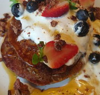 Fog Fresh Organic Good - Book Restaurant