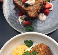 Sloane Ranger - Book Restaurant