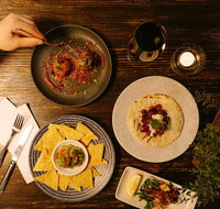 The Bush Hotel - Book Restaurant