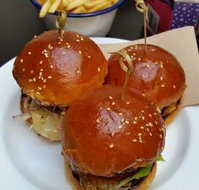 Burger Burger - Book Restaurant