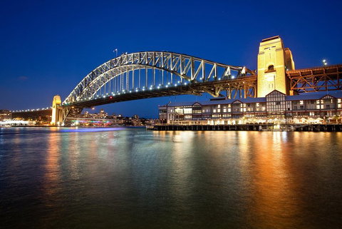 Private Tour: Sydney At Night - Book Restaurant 0