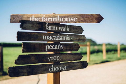 Byron Bay And Beyond Tour Including Cape Bryon Lighthouse Crystal Castle And Bangalow - Book Restaurant 3