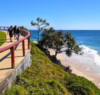 Byron Bay Bangalow and Gold Coast Day Tour from Brisbane - Book Restaurant
