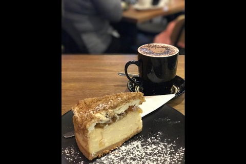 Adelaide City Highlights With Hahndorf And Mt. Lofty - Book Restaurant 1
