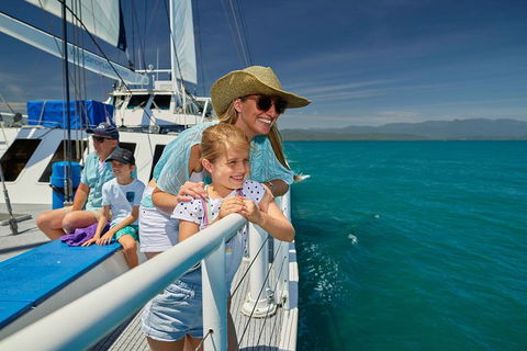 Ultimate 3-Day Great Barrier Reef Cruise Pass - Book Restaurant 0