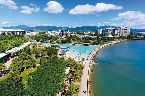 Cairns & Port Douglas All-Inclusive 7 Days Touring Package - Book Restaurant 0
