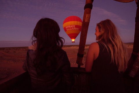 Early Morning Ballooning In Alice Springs - Book Restaurant 1
