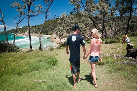 Full-Day Moreton Island 4x4 Sightseeing Tour - Book Restaurant 4
