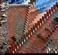 Architecture Tour of Melbourne - Book Restaurant