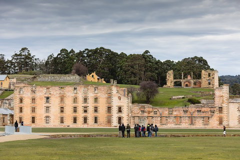 Hobart Minibus Full-Day Private Tour - Book Restaurant 1