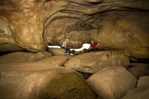 2-Day Wave Rock, York, Wildflowers & Aboriginal Experience - Book Restaurant 0