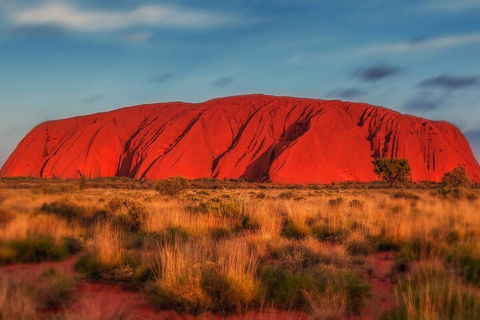 7-Day Guided Tour Of Alice Springs With Accommodation Included - Book Restaurant 0
